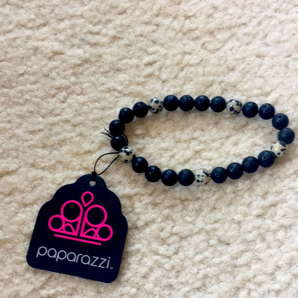 Paparazzi beaded bracelet